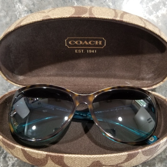 Coach Accessories - Coach sunglasses with case